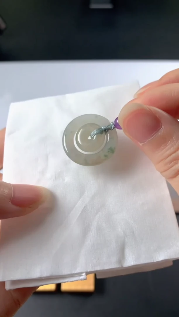 未镶嵌定制翡翠牛*?毛货抛光