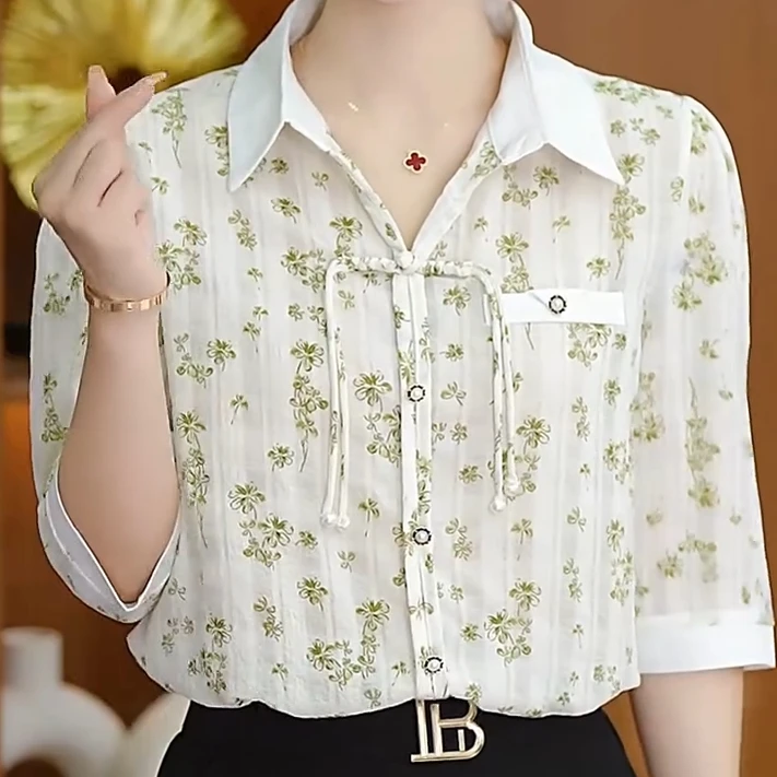 夏款复古盘扣七分袖妈妈装2025新款宽松休闲百搭碎花中年女装衬衫