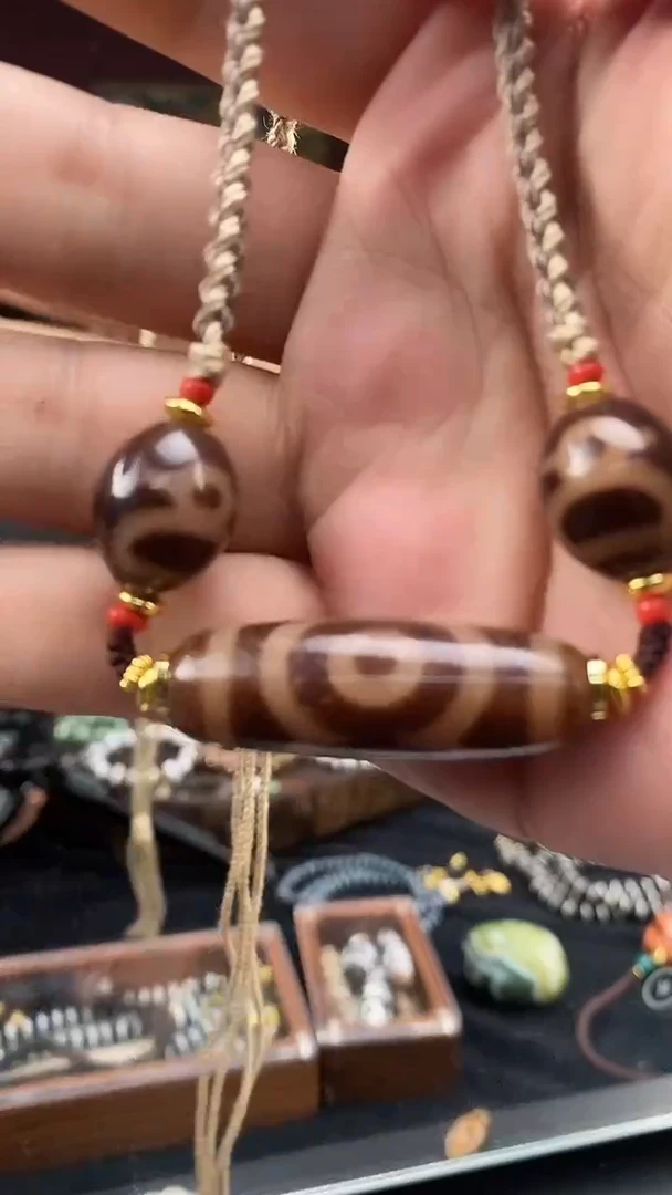 玛瑙/玉髓83未镶嵌-05011多样性发其一