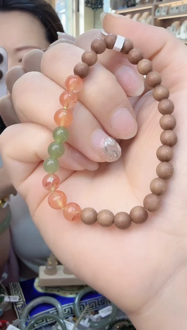 未镶嵌手链和田玉手串