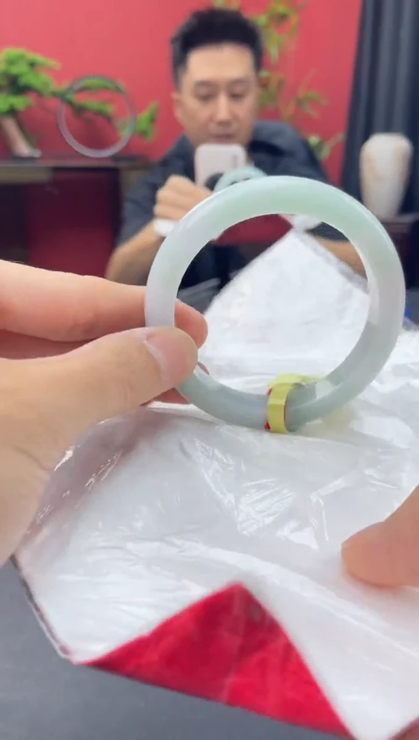 未镶嵌手镯翡翠12