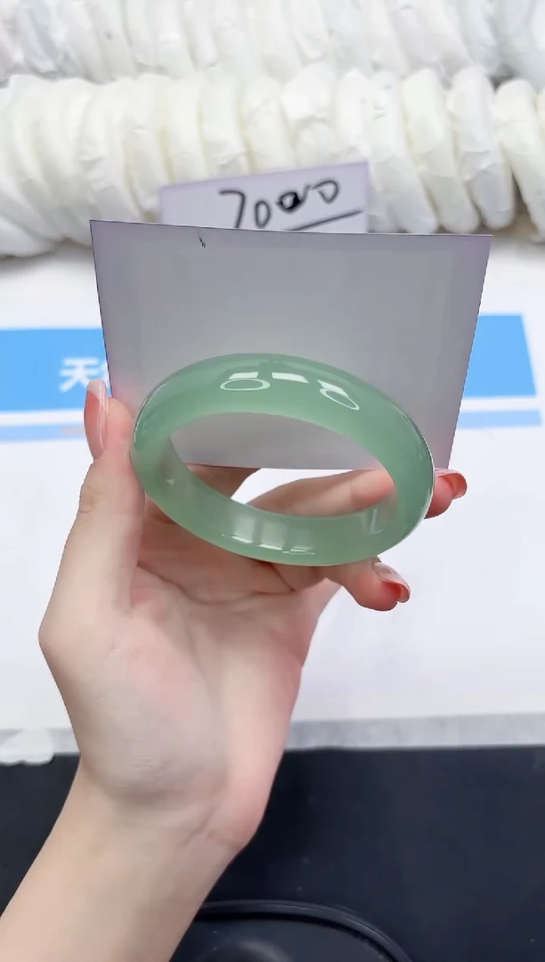 未镶嵌手镯石英质玉24-56-送女友