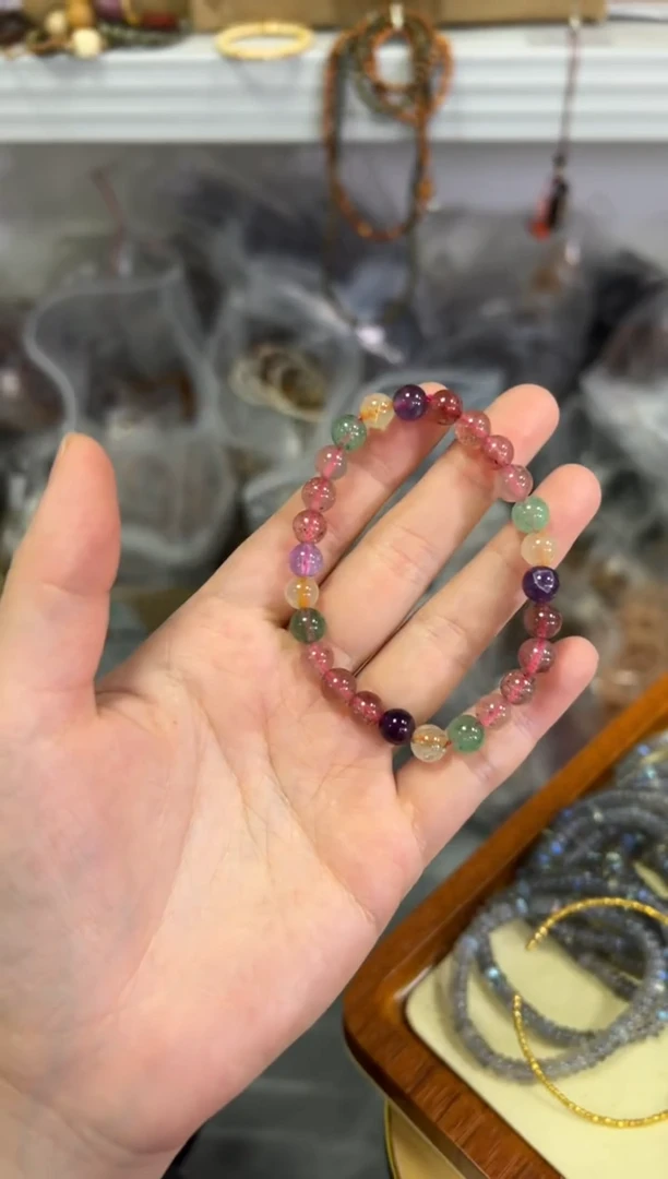 【闪购商品】水晶手链未镶嵌多宝草莓超八水晶手链[3594]