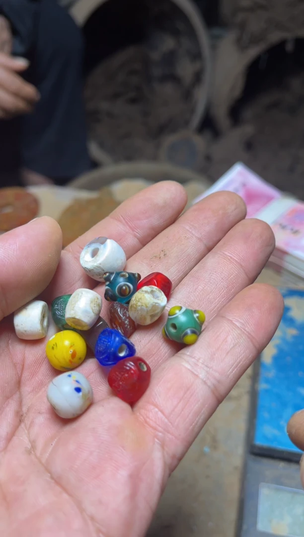 和田玉（糖玉）未镶嵌颈饰84842785247545555780