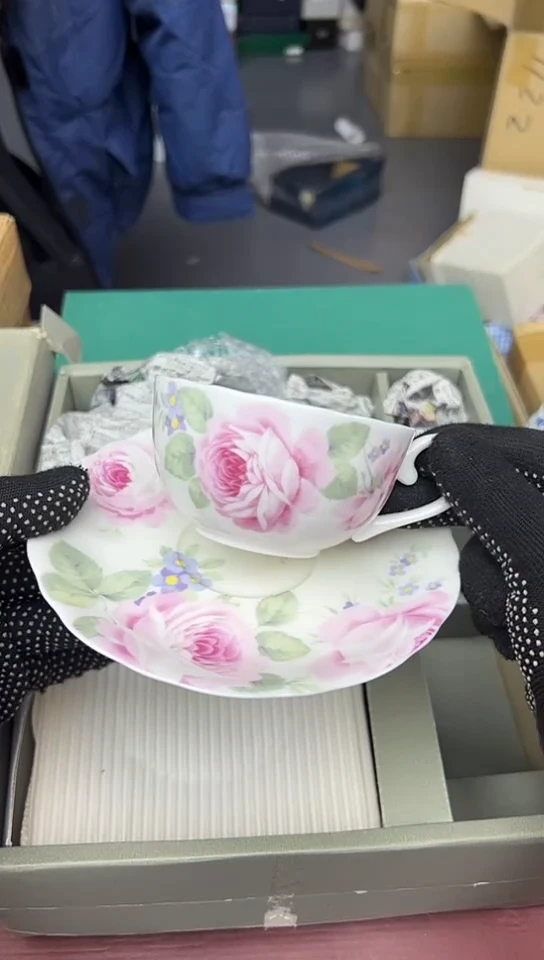 【闪购商品】单出中古回流瓷器好看，谨慎参拍