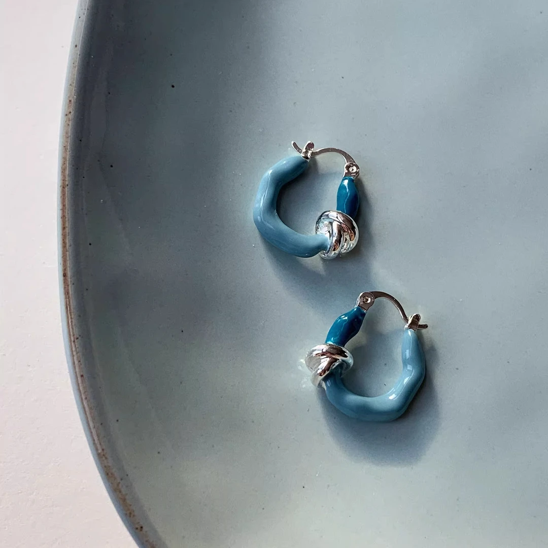 铜合金耳饰 高级感小清新蓝色滴釉耳环女夏天轻奢耳钉简约耳饰品