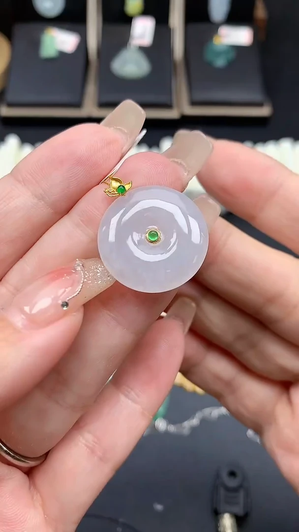 【闪购商品】翡翠吊坠(不含链)18K金镶嵌MS142026