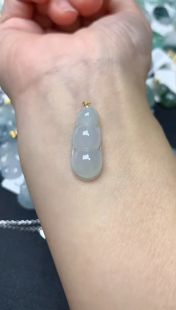 颈饰18K金镶嵌翡翠天然缅甸A货翡翠