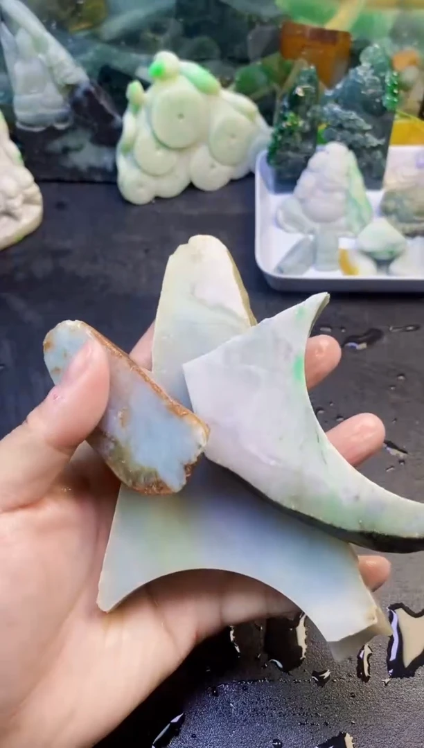 翡翠挂件未镶嵌043