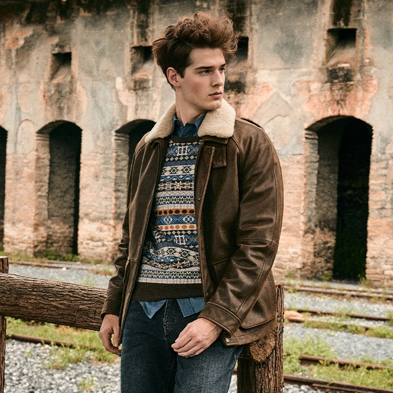 MCS合身版皮衣美式做旧加厚可脱卸羊毛领牛皮夹克冬款CW25WJ730M