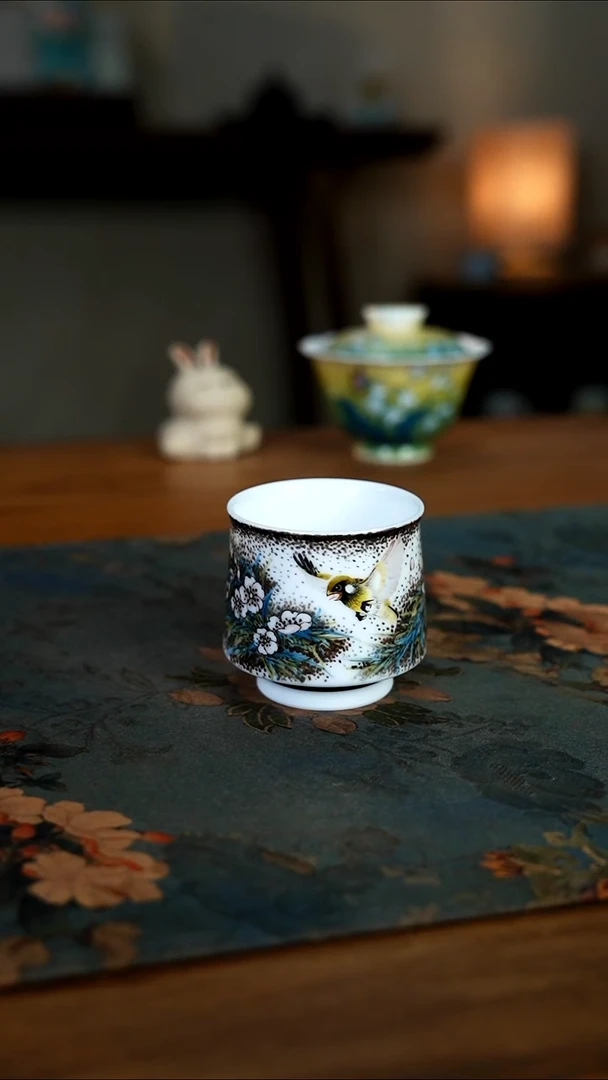 陶瓷一二一一-二零八