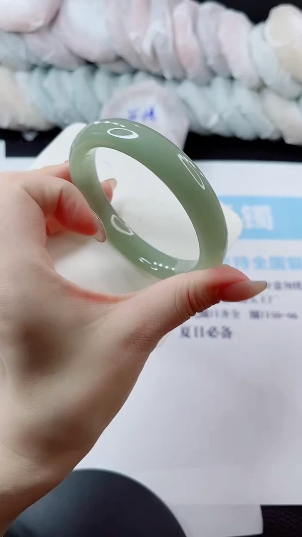未镶嵌手镯石英质玉多样性发货L118-62