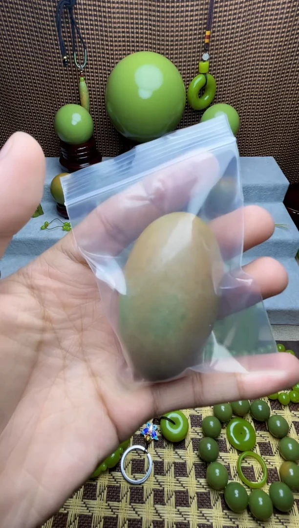 石材随****存椭圆原石