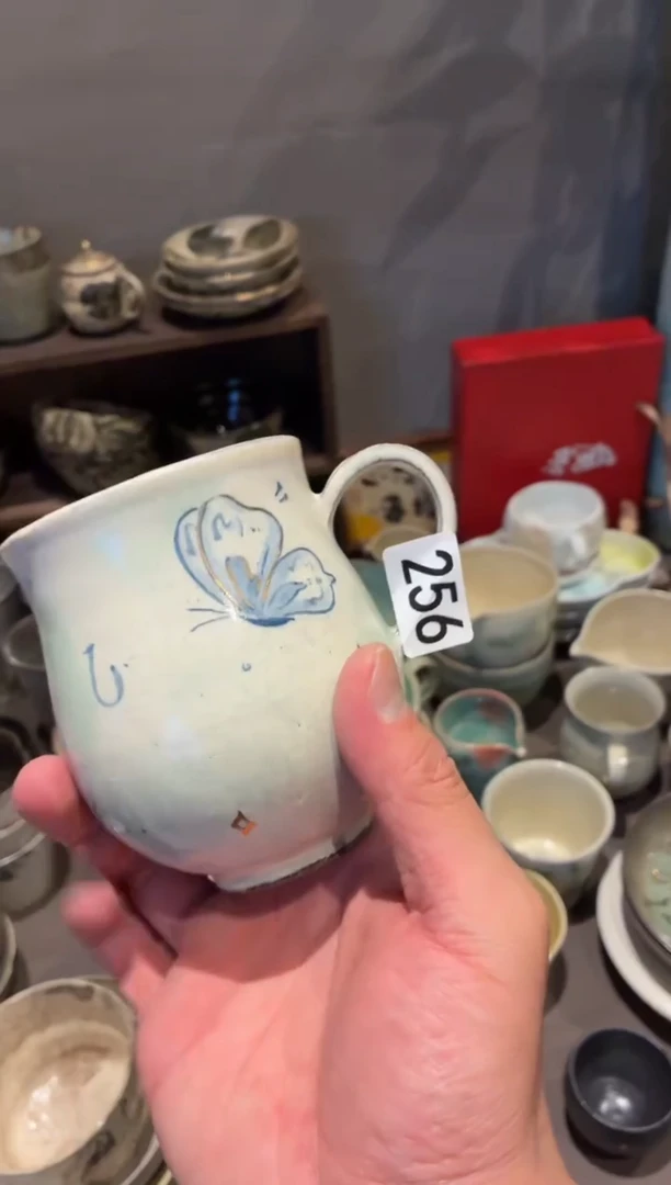 瓷片Y**S256 手绘蝴蝶咖啡杯1个