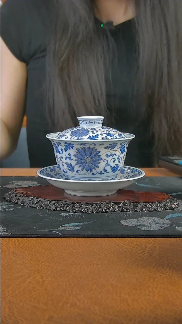 景德镇陶瓷青花描金缠枝莲三才盖碗