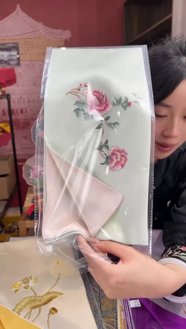 【闪购商品】刺绣苏绣100桑蚕丝丝巾