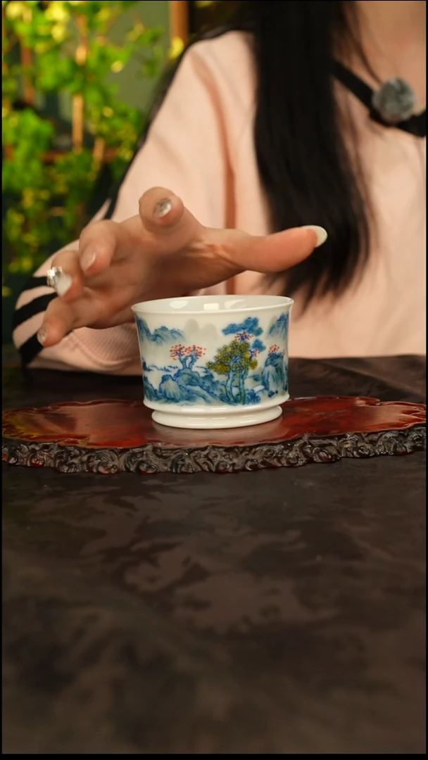 青花手绘山水主人杯