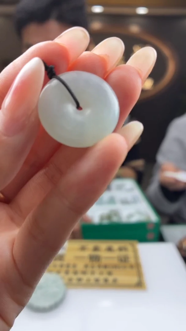 未镶嵌定制翡翠小*强BJ0062552