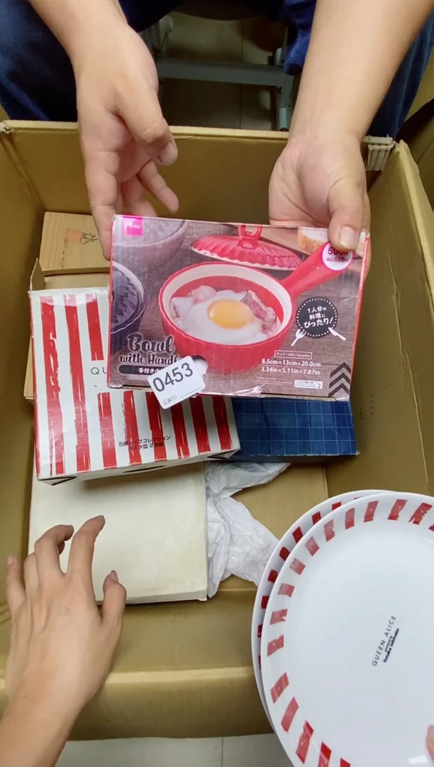 瓷片L****lO453默认微瑕，谨慎参拍