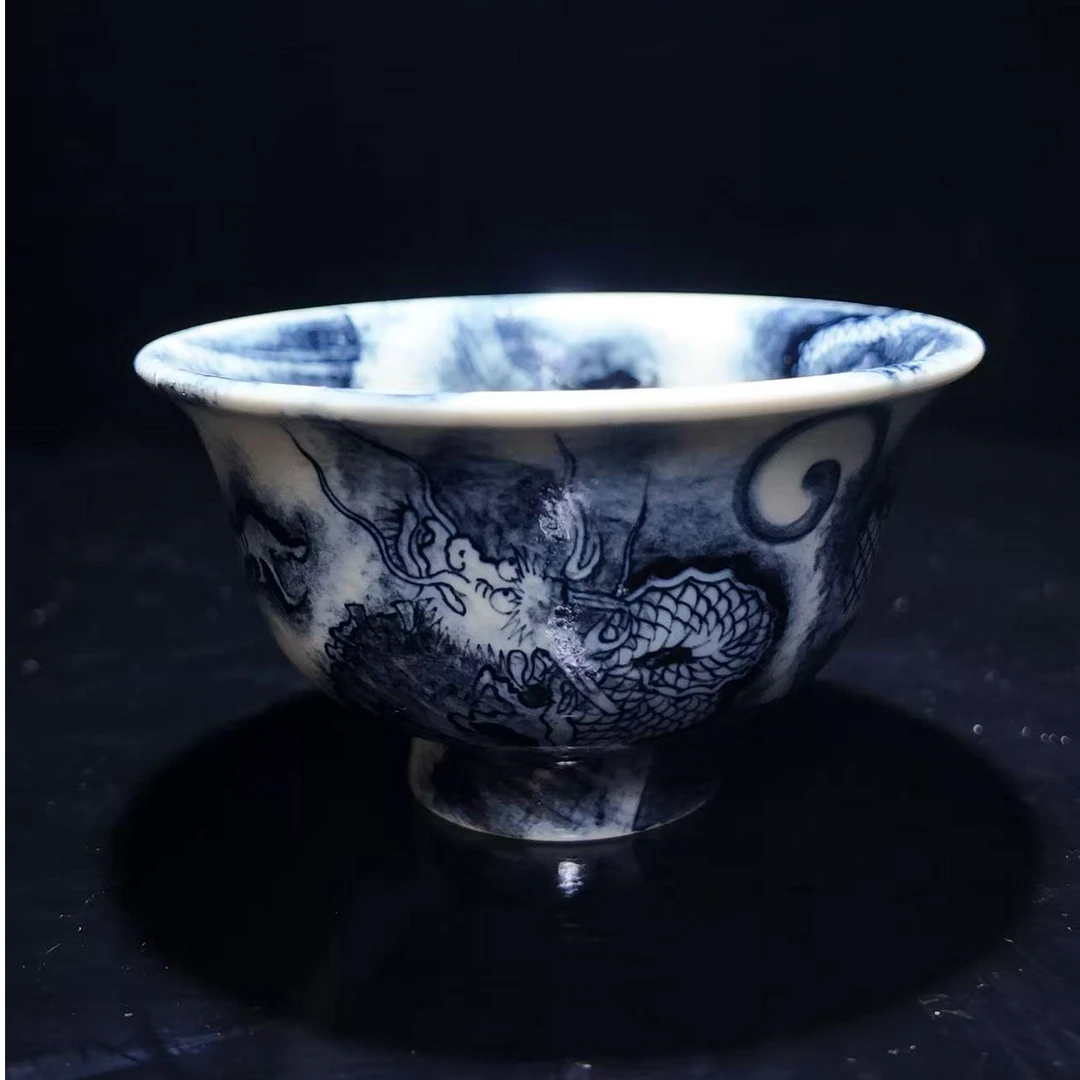 元经秘旨青花陈容龙大压手杯