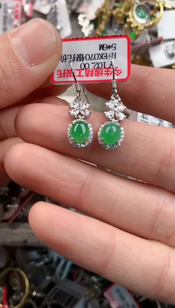 银S925镶嵌戒指翡翠333     2