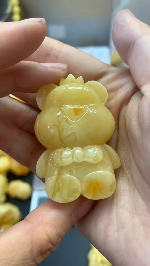 未镶嵌琥珀珠宝奇石27