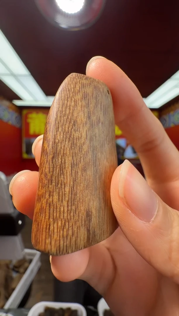 沉香吊坠d48菩萨棋多样性发一