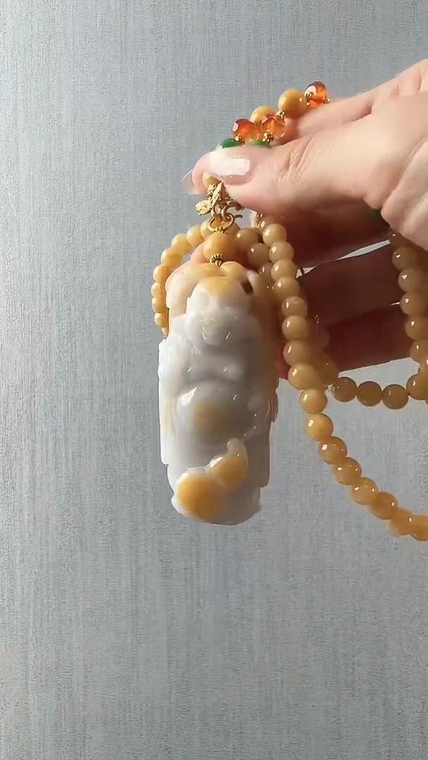 颈饰未镶嵌翡翠佛公