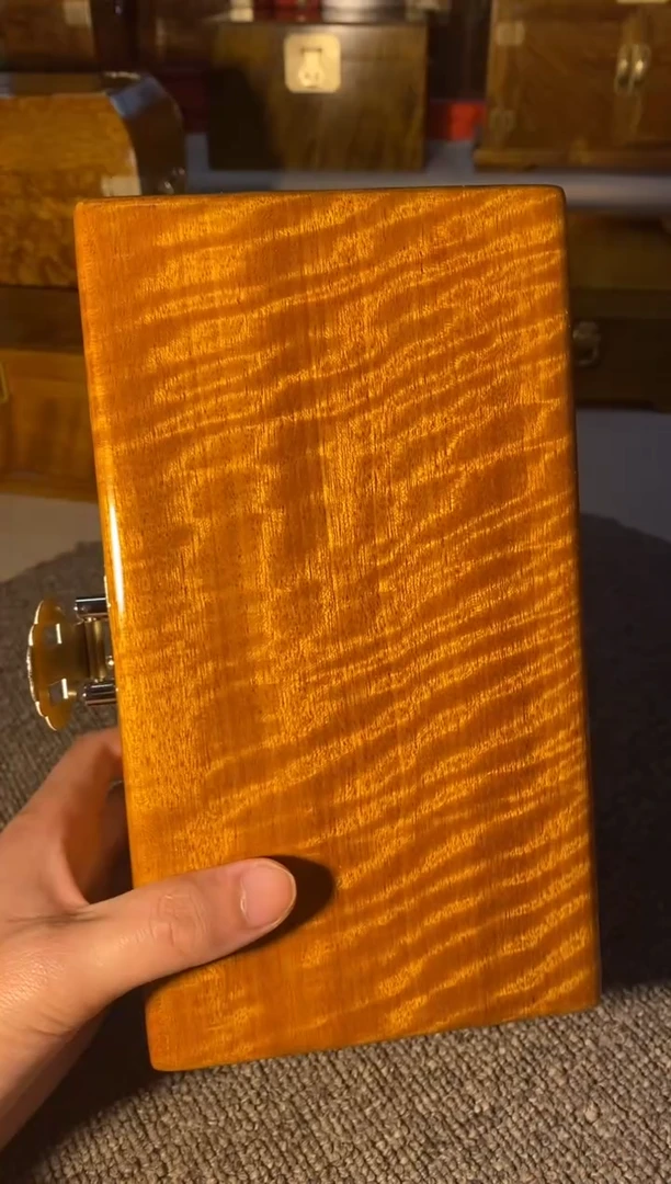 【闪购商品】金丝楠木艺金丝楠首饰盒F2