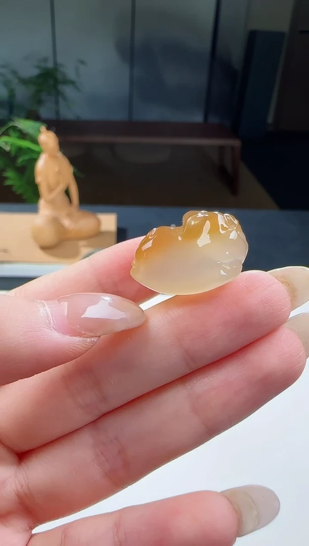 玛瑙/玉髓挂件未镶嵌【鑫鑫】