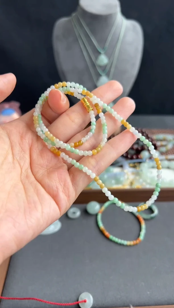 翡翠未镶嵌项链306买断