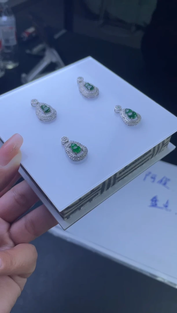 【闪购商品】翡翠挂件银S925镶嵌多样性发一件H6