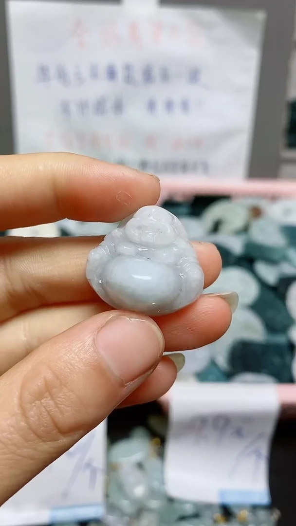 【闪购商品】翡翠颈饰未镶嵌天然翡翠A货