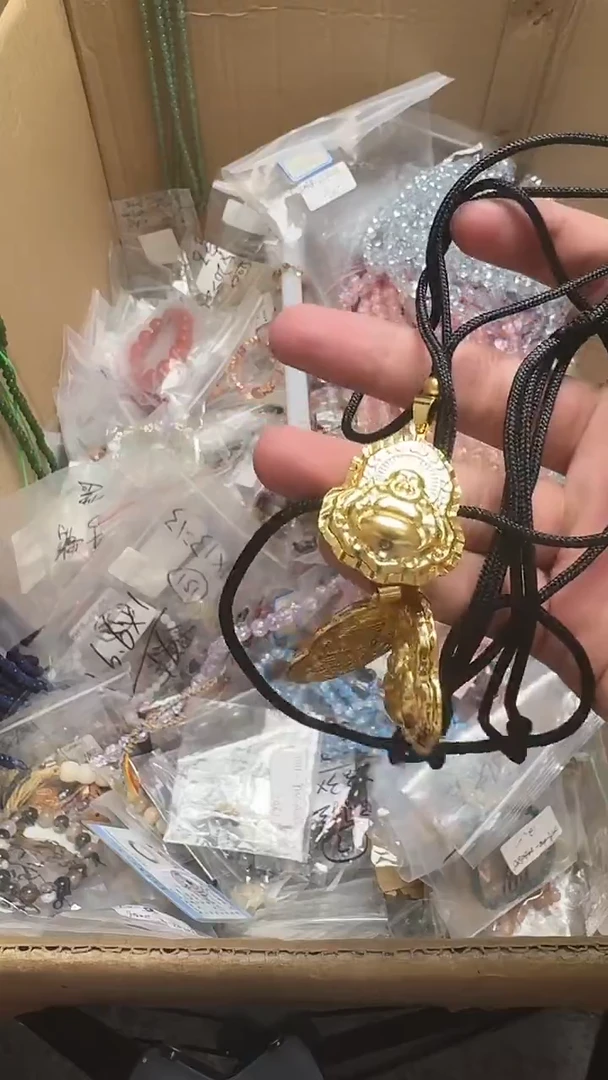 未镶嵌手链水晶上