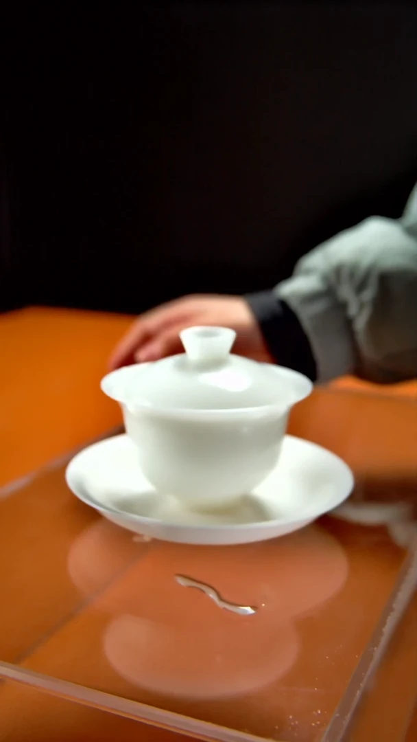 其他陶瓷《言泥陶瓷》冰种羊脂玉手工素烧系列  三才盖碗130cc