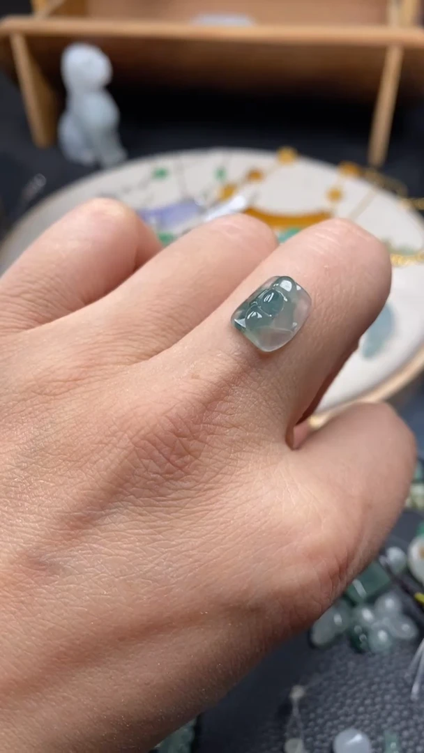 【闪购商品】翡翠颈饰未镶嵌翡翠净货27262