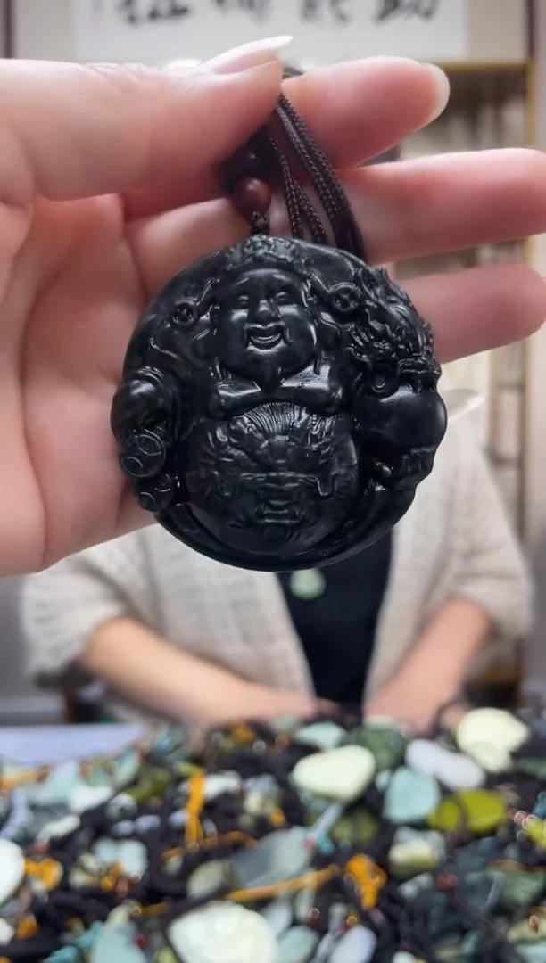 未镶嵌岫玉吊坠·
