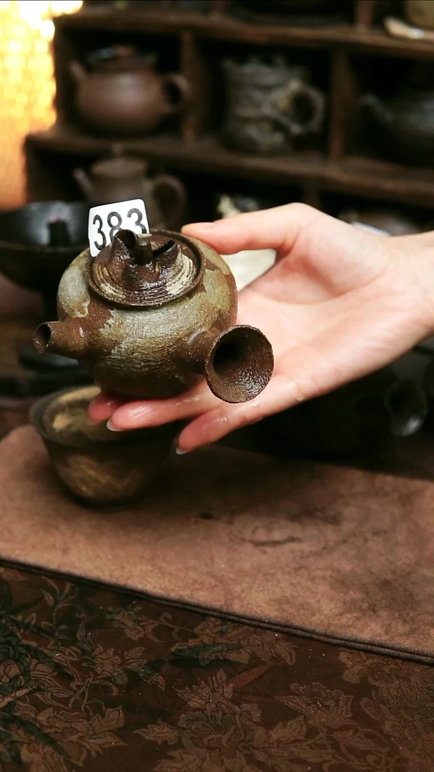 紫砂全手工侧把茶壶125毫升