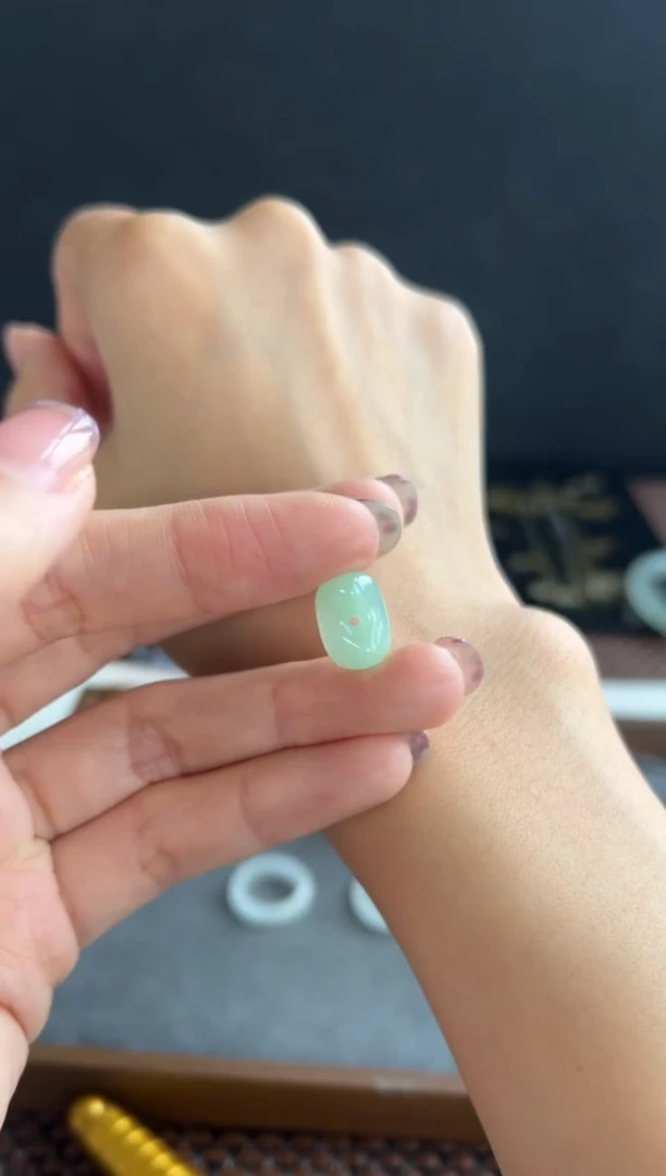 颈饰未镶嵌翡翠815买断