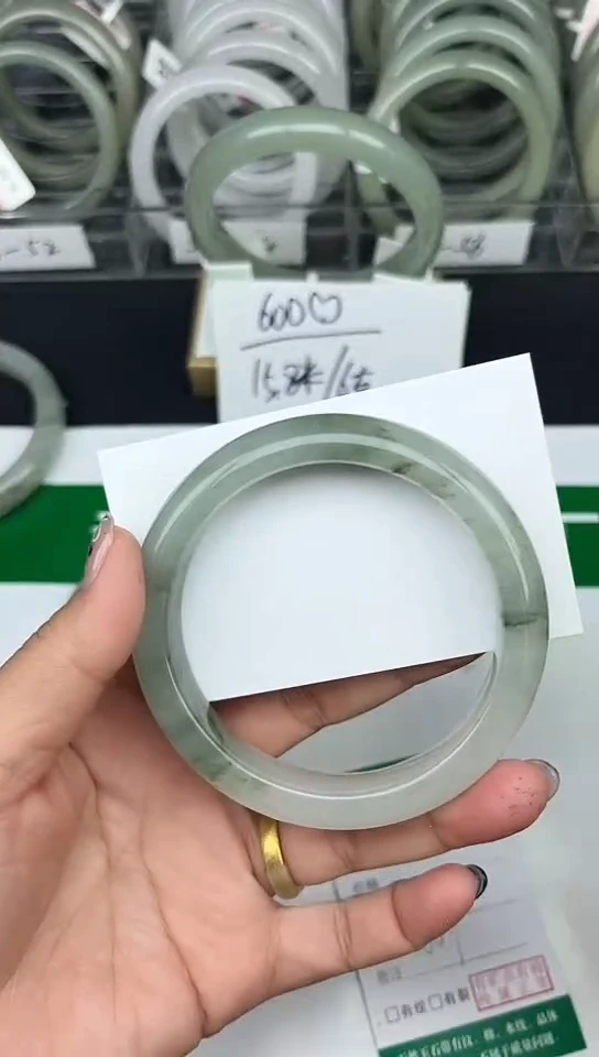 未镶嵌手镯石英质玉36-60/61