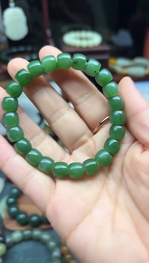 未镶嵌手链和田玉9MM   碧玉直切