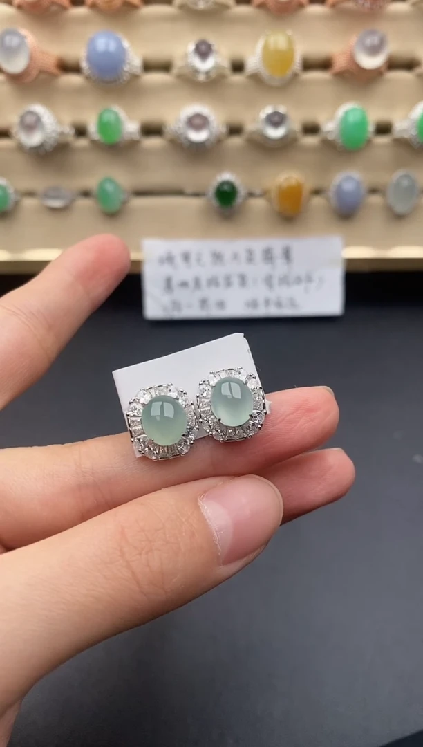 翡翠银S925镶嵌耳饰一物一证一礼盒