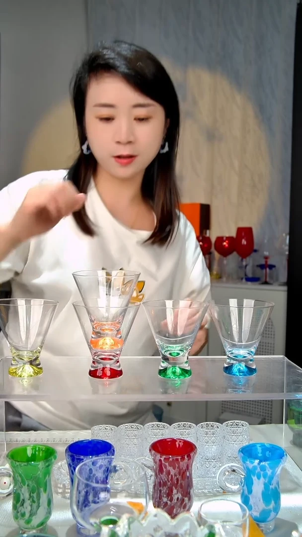5只彩色鸡尾酒杯1111