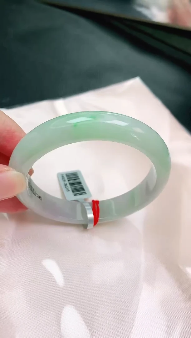 未镶嵌手镯翡翠缅甸天然A货翡翠手镯