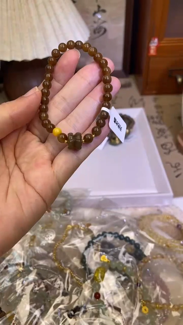 手饰和田玉未镶嵌399