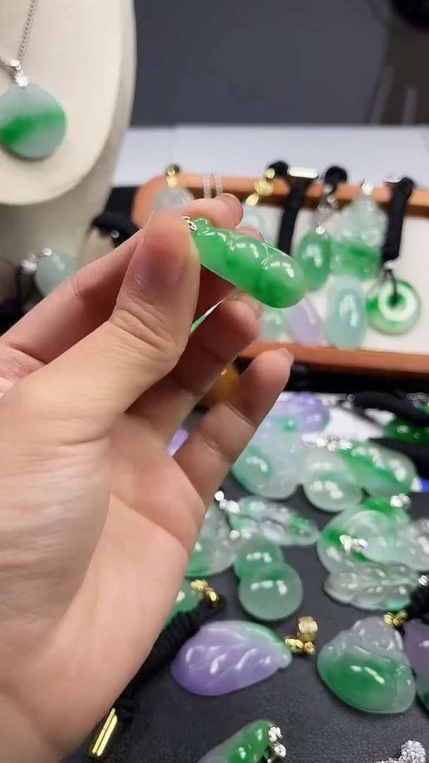 颈饰未镶嵌翡翠  所见即所得 一图一物