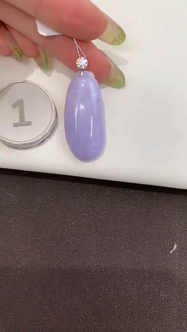 颈饰18K金镶嵌翡翠天然缅甸a货翡翠(多样性发其一)