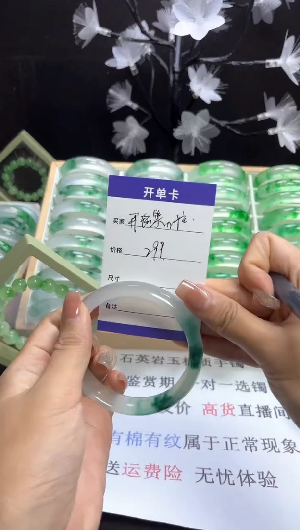开玩笑啦 抓紧去拍哦小宝！！