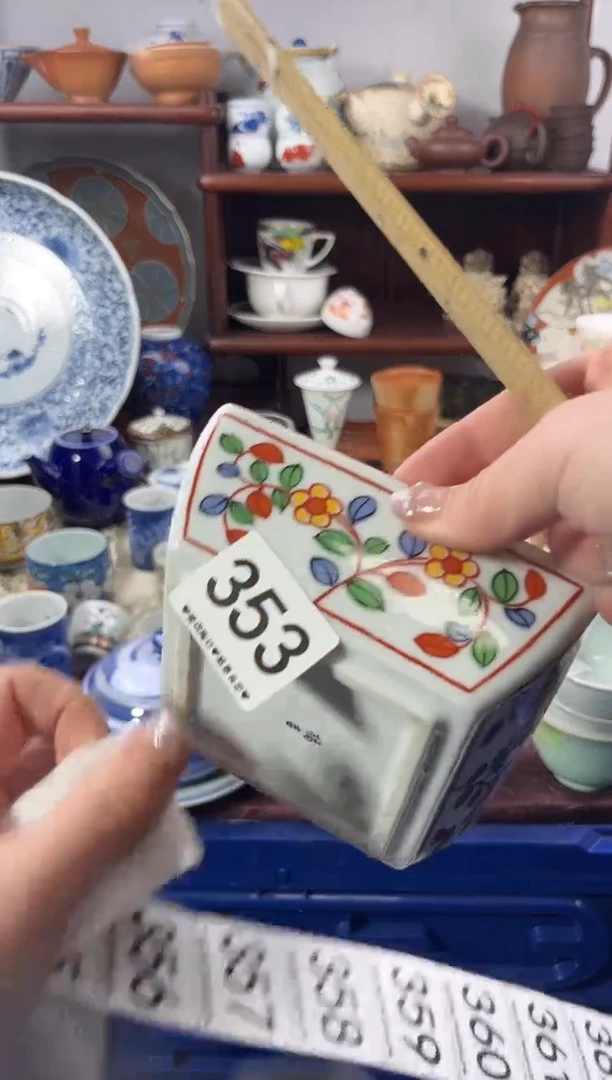 【闪购商品】瓷片353.............
