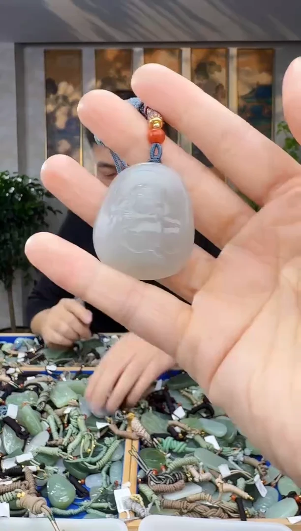 未镶嵌和田玉挂件拍一发一